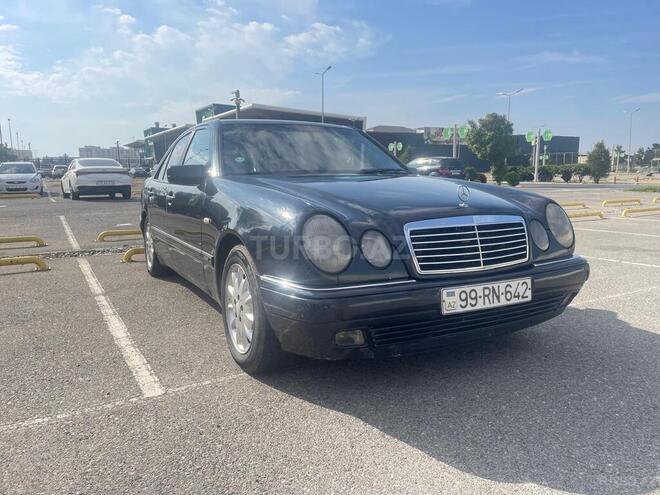 Mercedes E 220 d 1998, 283,000 km - 2.2 л - Bakı