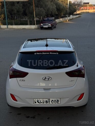 Hyundai i30 2013, 240,000 km - 1.6 л - Bakı
