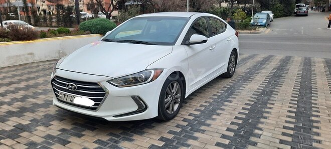Hyundai Elantra 2018, 89,000 km - 2.0 l - Bakı