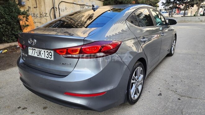 Hyundai Elantra 2016, 102,000 km - 2.0 l - Bakı