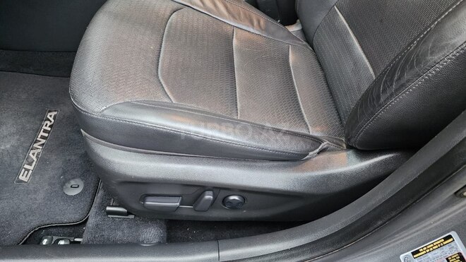 Hyundai Elantra 2016, 102,000 km - 2.0 l - Bakı