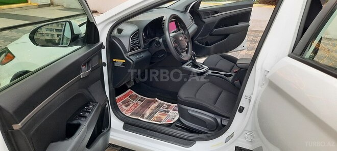 Hyundai Elantra 2018, 89,000 km - 2.0 l - Bakı