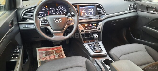 Hyundai Elantra 2018, 89,000 km - 2.0 l - Bakı