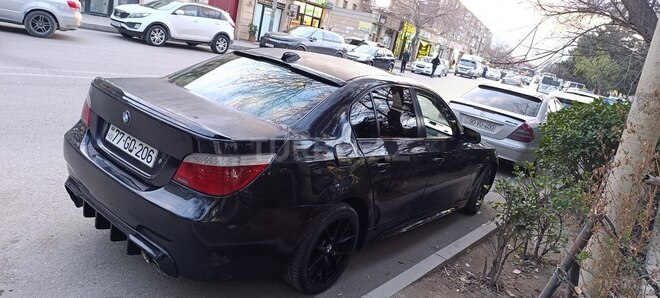 BMW 528 2007, 328,000 km - 3.0 l - Bakı