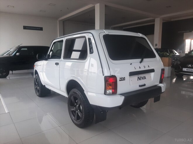 LADA (VAZ) Niva-4