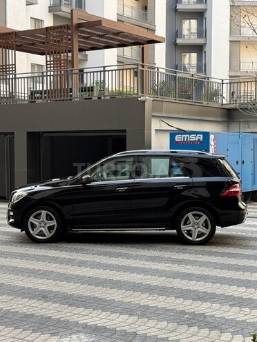 Mercedes ML 400 4MATIC 2014, 128,000 km - 3.0 л - Bakı