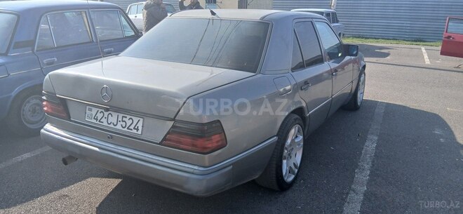 Mercedes E 220 1990, 200,000 km - 2.2 l - Lənkəran