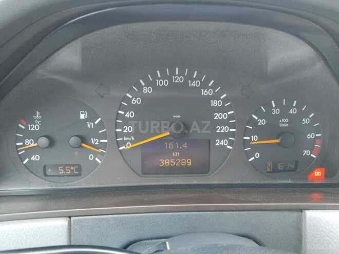 Mercedes E 200 1999, 385,000 km - 2.0 l - Neftçala