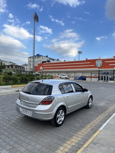 Opel Astra 2007, 300,000 km - 1.3 л - Bakı