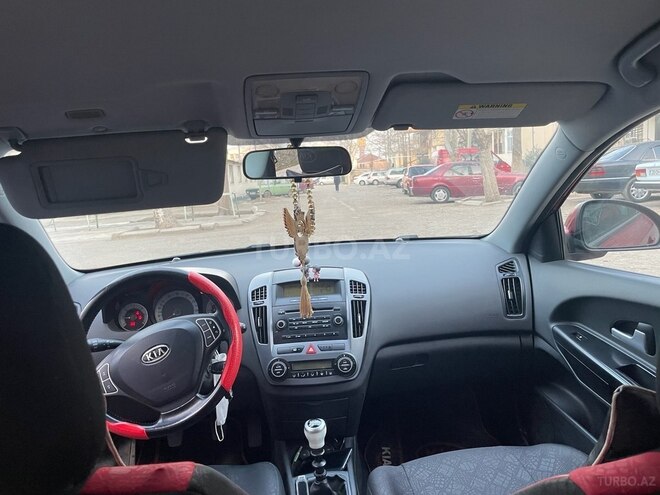 Kia Ceed 2008, 255,000 km - 1.6 л - Gəncə