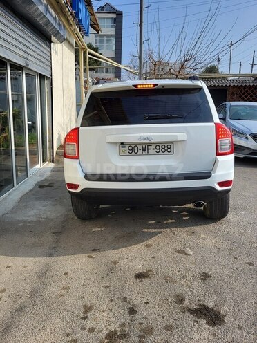 Jeep Compass 2011, 304,000 km - 2.4 l - Bakı