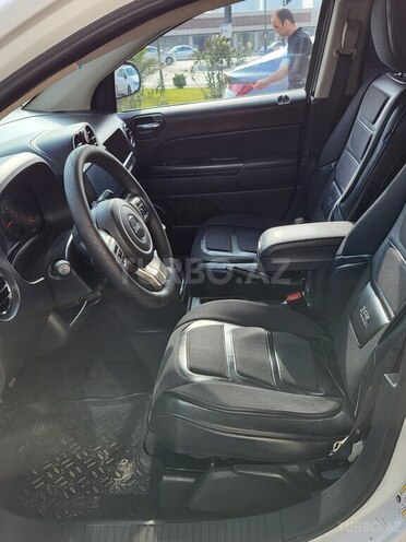 Jeep Compass 2011, 304,000 km - 2.4 l - Bakı