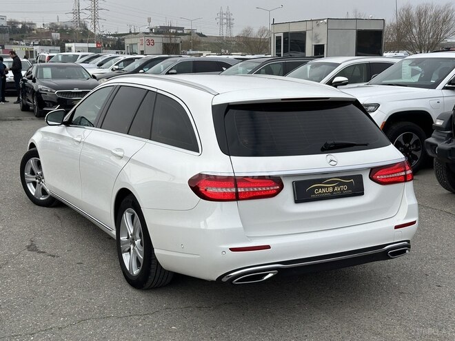 Mercedes E 200 d 2017, 184,600 km - 2.0 l - Bakı