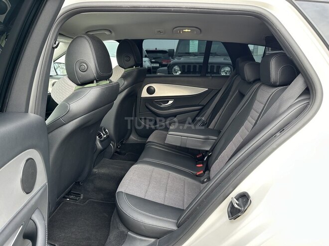 Mercedes E 200 d 2017, 184,600 km - 2.0 l - Bakı