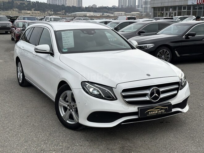 Mercedes E 200 d 2017, 184,600 km - 2.0 l - Bakı