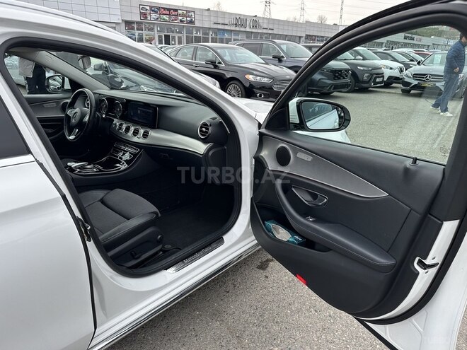 Mercedes E 200 d 2017, 184,600 km - 2.0 l - Bakı