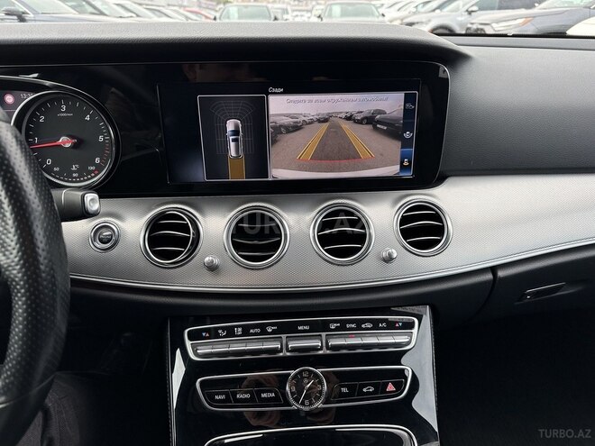 Mercedes E 200 d 2017, 184,600 km - 2.0 l - Bakı