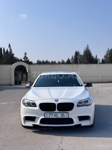 BMW 520 2015, 210,000 km - 2.0 l - Bakı