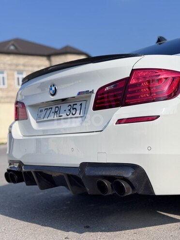 BMW 520 2015, 210,000 km - 2.0 l - Bakı