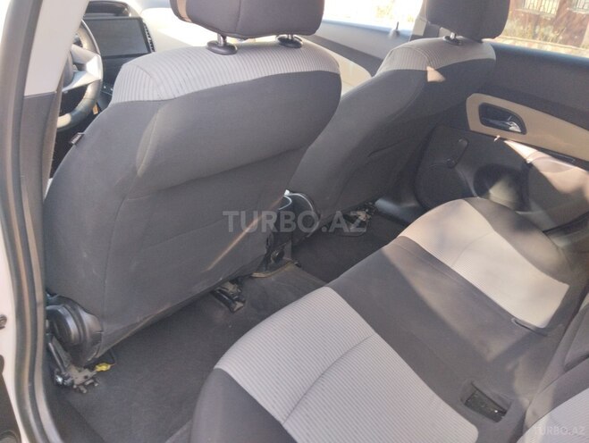 Chevrolet Cruze 2010, 220,900 km - 1.6 l - Şəmkir