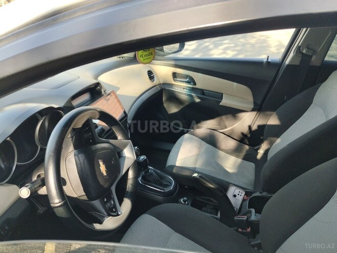 Chevrolet Cruze 2010, 220,900 km - 1.6 l - Şəmkir