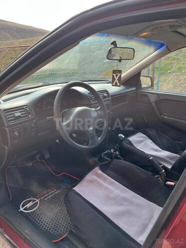 Opel Vectra 1992, 380,000 km - 1.7 l - Bakı