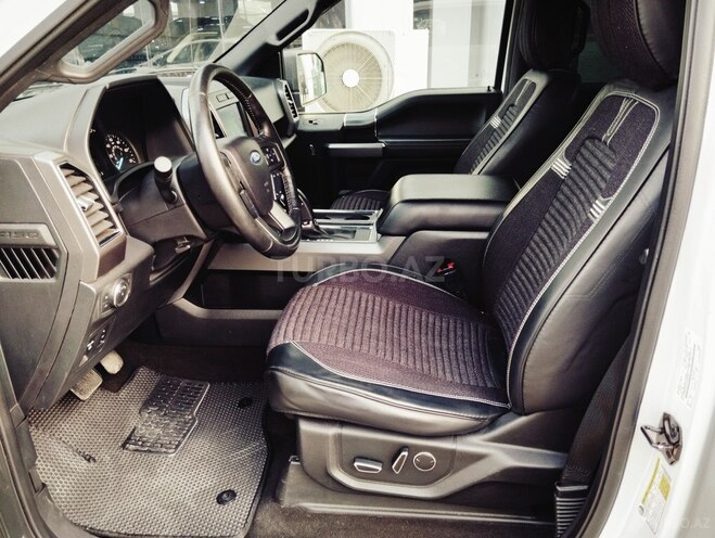 Ford F-150-12