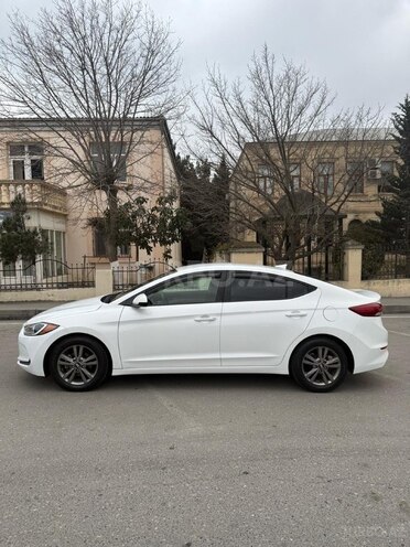 Hyundai Elantra 2017, 59,900 km - 2.0 l - Bakı