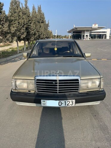 Mercedes 190 1992, 268,869 km - 2.0 л - Bakı