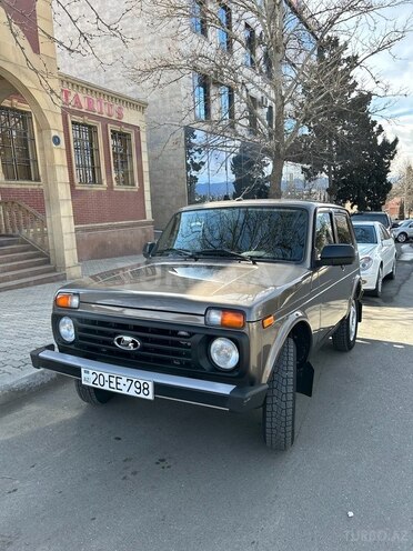 LADA (VAZ) Niva 2021, 40,000 km - 1.7 l - Gəncə