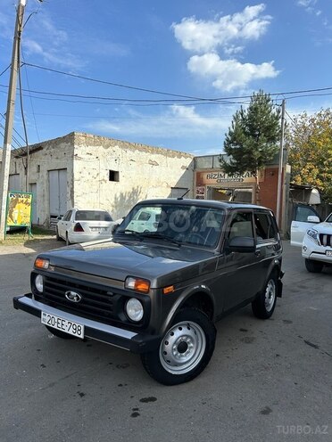 LADA (VAZ) Niva 2021, 40,000 km - 1.7 l - Gəncə