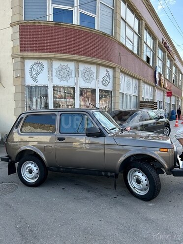 LADA (VAZ) Niva 2021, 40,000 km - 1.7 l - Gəncə