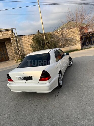 Mercedes C 220 d 1999, 390,000 km - 2.2 l - Bakı