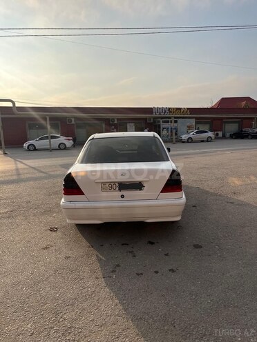 Mercedes C 220 d 1999, 390,000 km - 2.2 l - Bakı