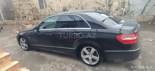 Mercedes E 220 d 2009, 275,000 km - 2.2 l - Bakı
