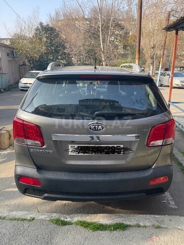 Kia Sorento 2010, 230,000 km - 2.0 l - Bakı