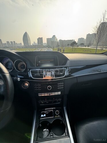 Mercedes E 250 4MATIC 2015, 195,000 km - 2.2 л - Bakı