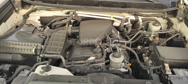 Toyota Land Cruiser Prado 2010, 171,000 km - 2.7 л - Qazax