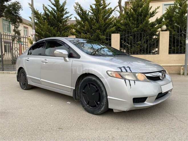 Honda Civic 2010, 341,704 km - 1.3 л - Bakı