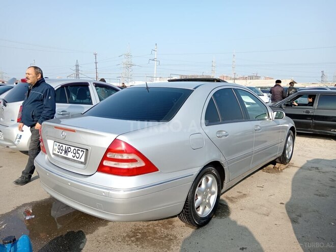 Mercedes C 200 2000, 353,000 km - 2.0 l - Bakı