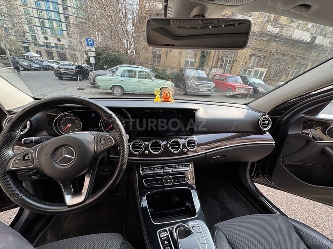 Mercedes E 250 2017, 121,000 km - 2.0 l - Bakı