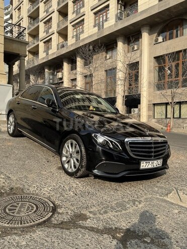 Mercedes E 250 2017, 121,000 km - 2.0 l - Bakı