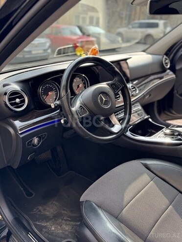 Mercedes E 250 2017, 121,000 km - 2.0 l - Bakı