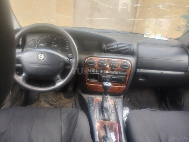 Opel Omega 1996, 300,000 km - 2.0 l - Bakı