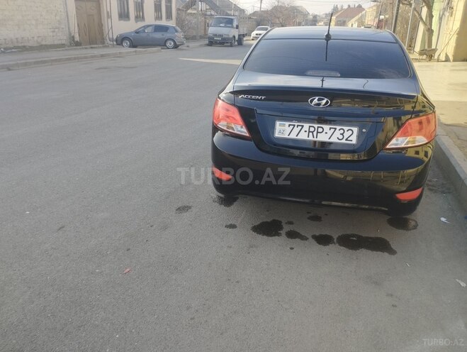 Hyundai Accent 2017, 223,699 km - 1.6 l - 
