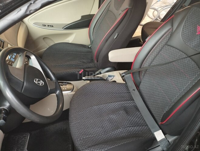 Hyundai Accent 2017, 223,699 km - 1.6 l - 