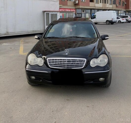Mercedes C 200 2000, 257,000 km - 2.0 l - Bakı