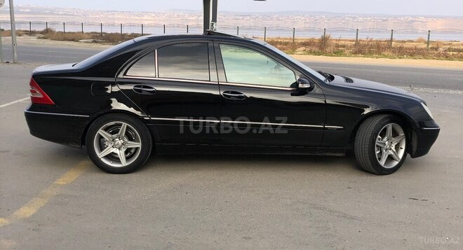 Mercedes C 200 2000, 257,000 km - 2.0 l - Bakı