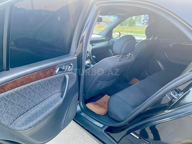 Mercedes C 200 2000, 257,000 km - 2.0 l - Bakı