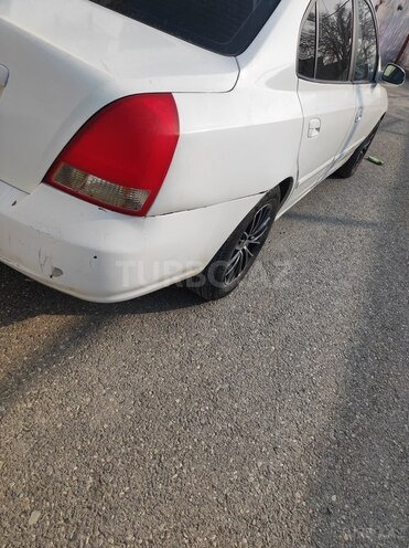 Hyundai Elantra 2002, 21,600 km - 2.0 l - Bakı